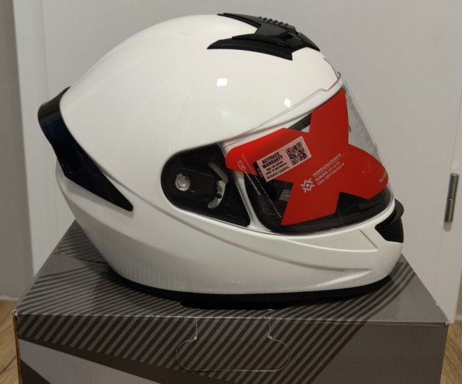 AXOR INTEGRÁLNÍ PŘILBA RAGE- BÍLÁ LESK - velikost přilby: xl