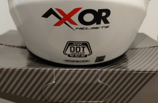 AXOR INTEGRÁLNÍ PŘILBA RAGE- BÍLÁ LESK - velikost přilby: xl