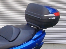 Držák horního kufru SHAD S0BR12ST pro moto Suzuki UH 125 Burgman roky 2002-2006