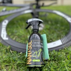 Bezoplachový čistič kol a elektrokol 500ml